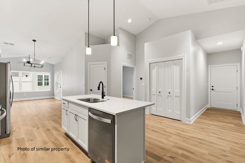 0-167 Skaloud Ct, East Moline, IL, 61244-2158 | Card Image
