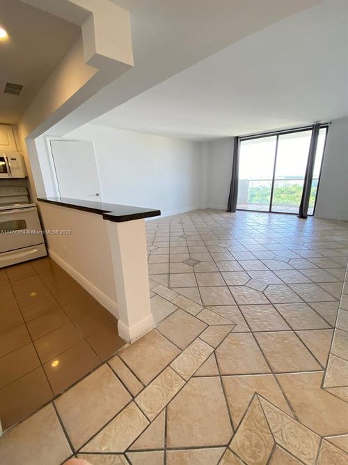 1505-13499 Biscayne Blvd, North Miami, FL, 33181-2030 | Card Image