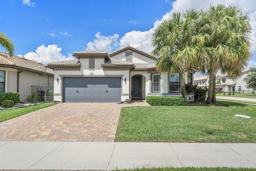 8280 Hanoverian Dr, Lake Worth, FL, 33467-5051 | Card Image