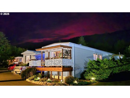 23-97972 Hallway Rd, Brookings, OR, 97415-8994 | Card Image