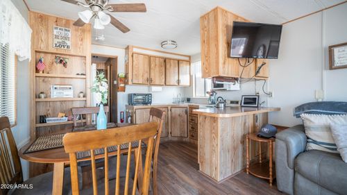 264 E Cinnebar Dr, Apache Junction, AZ, 85119 | Card Image