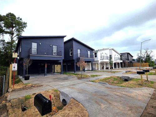 8411 Mahalia Unit A/B Drive, Houston, TX, 77088 | Card Image
