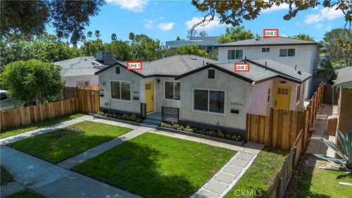 6843 Delta Ave, Long Beach, CA, 90805-1112 | Card Image