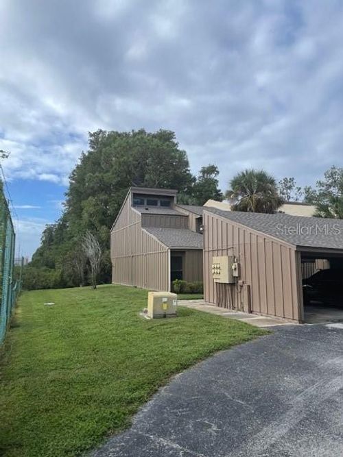 2002-5466 Pine Creek Dr, ORLANDO, FL, 32811-3728 | Card Image