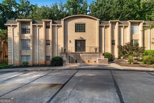 apt-l3-5400 Roswell Rd, Atlanta, GA, 30342-1935 | Card Image