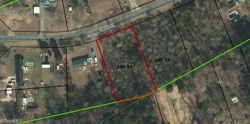 13 Libra Pl, Randleman, NC, 27317 | Card Image