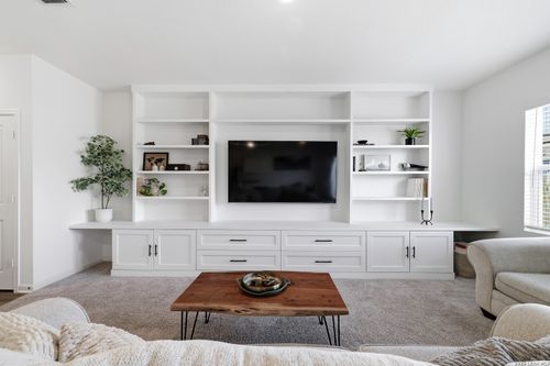 7726 Fern Holw, San Antonio, TX, 78252-4709 | Card Image