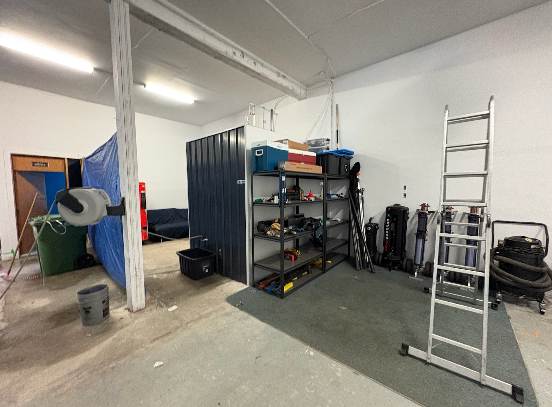 Commercial Sale in Québec (La Haute-Saint-Charles) 4