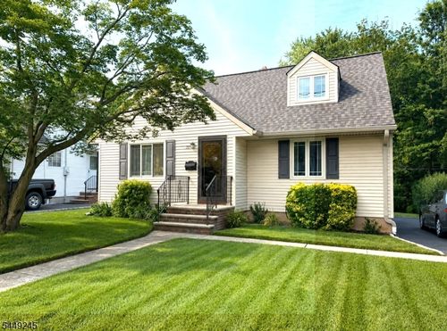 70 Bromley Pl, Nutley, NJ, 07110-2139 | Card Image
