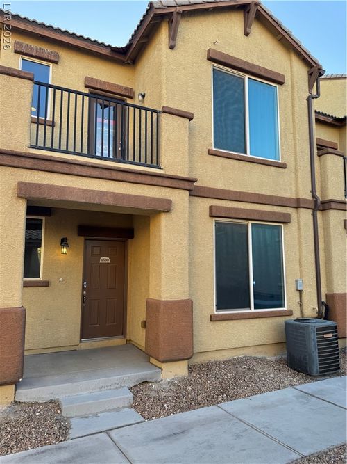 4530 Townwall St, Las Vegas, NV, 89115-3534 | Card Image