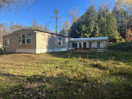 5423 Karley Ct, Luther, MI, 49656-9338 | Card Image