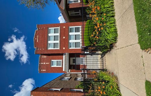 1-7755 S Clyde Ave, Chicago, IL, 60649-4105 | Card Image