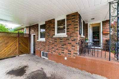 LOWER - 319 Grantham Ave, House other with 2 bedrooms, 1 bathrooms and 1 parking in St. Catharines ON | Image 3