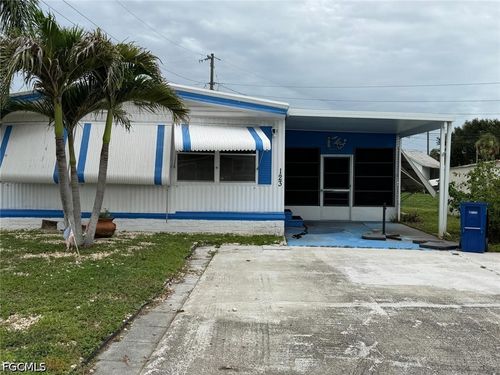 123 Torch Ln, NORTH FORT MYERS, FL, 33917-6512 | Card Image
