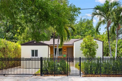 266 Nw 42nd St, Miami, FL, 33127-2836 | Card Image