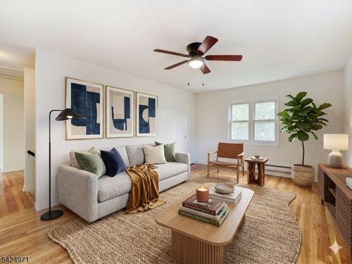 a10-138 Lincoln St, Montclair, NJ, 07042-4435 | Card Image