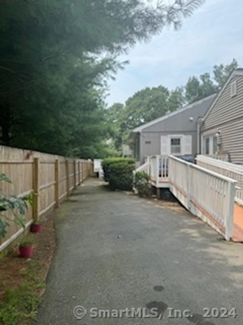 back-655 West Ave, Milford, CT, 06461-3003 | Card Image