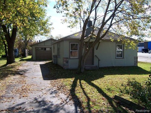 3255 Harrington Rd, Port Huron, MI, 48060-2520 | Card Image