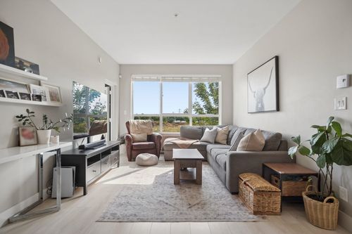 228-4690 Hawk Lane, Tsawwassen, BC, V4M0C4 | Card Image