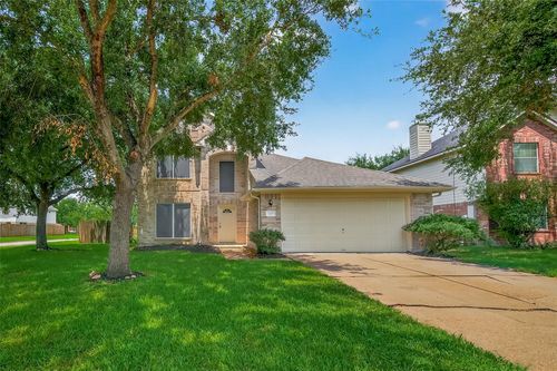 3229 Meadow Bay Ln, Dickinson, TX, 77539-6174 | Card Image