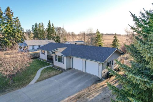 4928 52 Street, Clive, AB, T0C0Y0 | Card Image