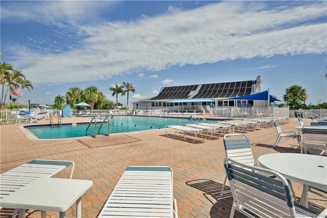 1109 Nettles Blvd, House other with 2 bedrooms, 2 bathrooms and 1 parking in Jensen Beach FL | Image 55