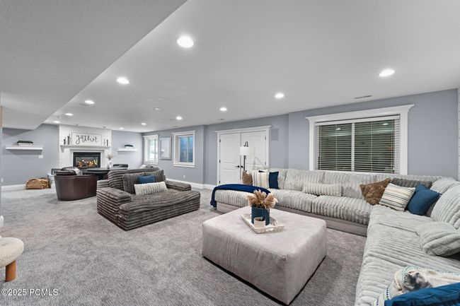 5982 N Rollins Ranch Rd, Home with 5 bedrooms, 3 bathrooms and null parking in Morgan UT | Image 30