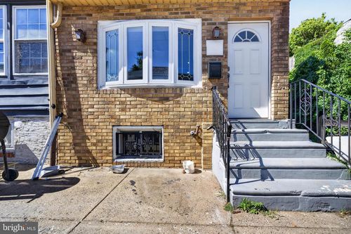 2431 W Sergeant St, PHILADELPHIA, PA, 19132-4135 | Card Image
