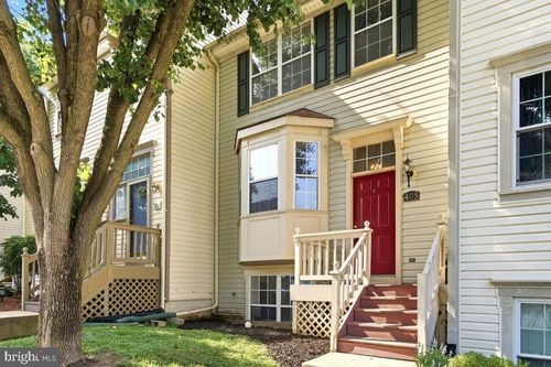 405 Mcdaniel Dr, PURCELLVILLE, VA, 20132-3377 | Card Image