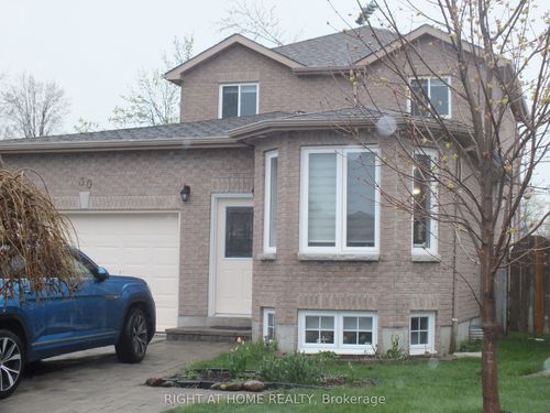 30 Brighton Rd, Barrie, ON, L4M6S4 | Card Image