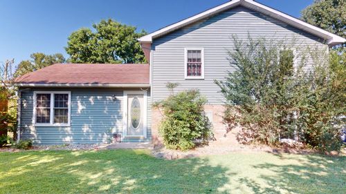 211 L Hancock Rd, Columbia, KY, 42728-8776 | Card Image