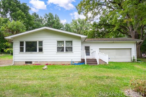 9717 Robbins Rd, Clarksville, MI, 48815-9506 | Card Image