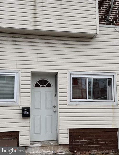 4303 N 6th St, Philadelphia, PA, 19140-2313 | Card Image