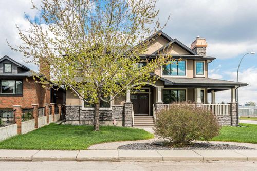 5615 19 St Sw, Calgary, AB, T3E1P4 | Card Image