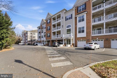 234 Breeders Cup Dr, CHERRY HILL, NJ, 08002-4062 | Card Image