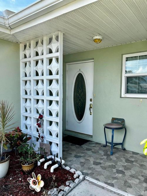 apt-a-910 Savannas Point Dr, Fort Pierce, FL, 34982-5171 | Card Image