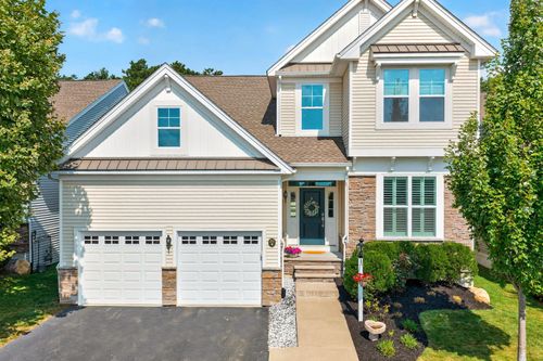 30 Briarwood, Plymouth, MA, 02360-7864 | Card Image