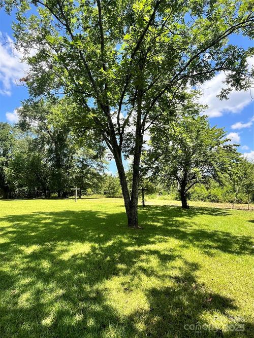 4070 Timrod Rd, Bethune, SC, 29009-9211 | Card Image