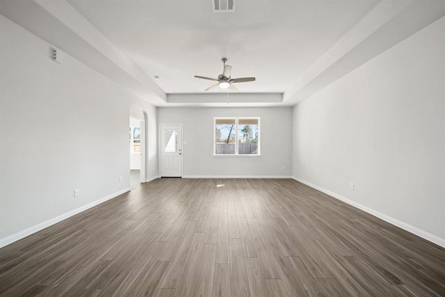 16940 Hazelnut Dr, House other with 3 bedrooms, 2 bathrooms and 2 parking in Conroe TX | Image 5