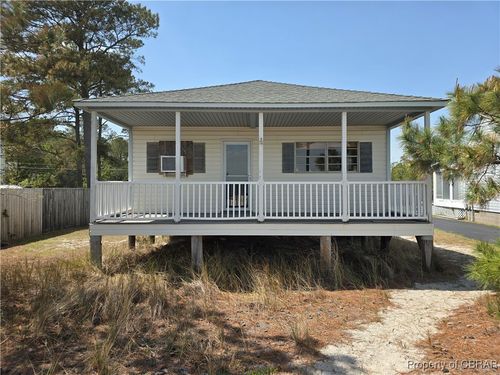 320 Chesapeake Shore Rd, Port Haywood, VA, 23138-2205 | Card Image