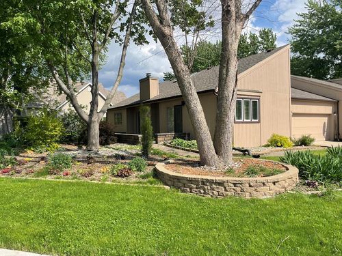 211 Country Club Dr, Fort Dodge, IA, 50501-3014 | Card Image