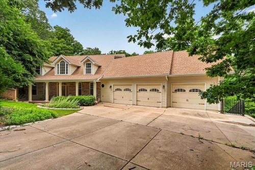 1549 Paradise Valley Dr, High Ridge, MO, 63049-1429 | Card Image