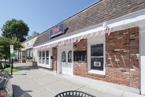 24 Lakeside Ave, Pompton Lakes, NJ, 07442-1716 | Card Image