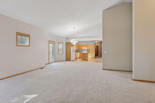 8576 Windsor Ln N, Brooklyn Park, MN, 55443-3850 | Card Image