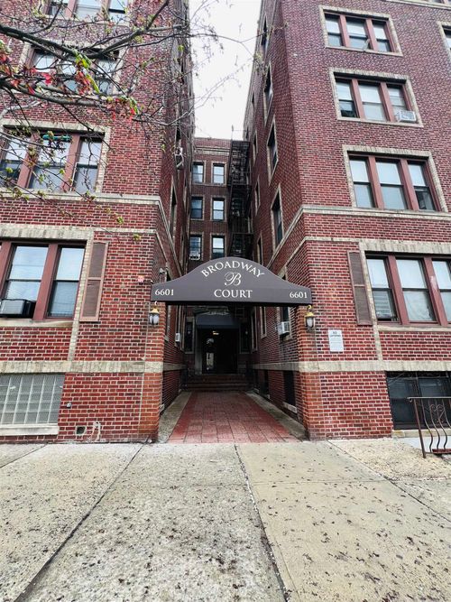 apt-a2-6601 Broadway, West New York, NJ, 07093-3235 | Card Image