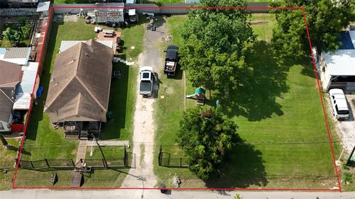 7926 Mendez St, Houston, TX, 77029-4125 | Card Image