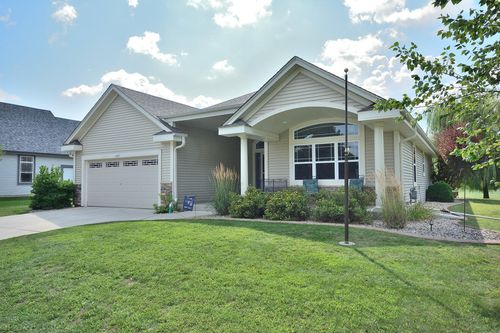 1417 Mamerow Ln W, Oconomowoc, WI, 53066-4192 | Card Image