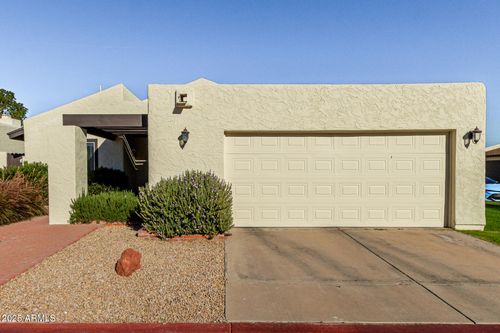 2902 W Altadena Ave, Phoenix, AZ, 85029-4325 | Card Image