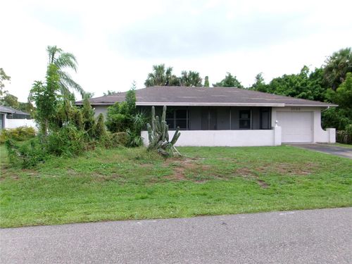 2094 Carpetgreen St, PORT CHARLOTTE, FL, 33948-3312 | Card Image