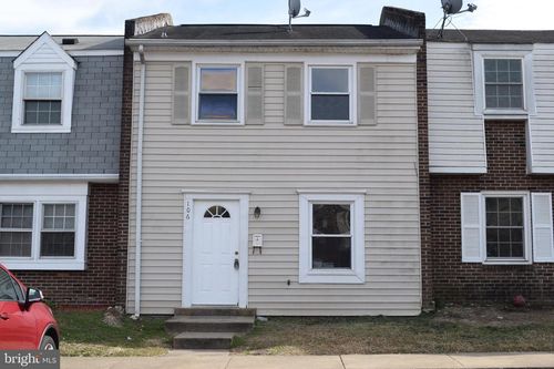 106 Hughey Ct, FREDERICKSBURG, VA, 22401-2827 | Card Image